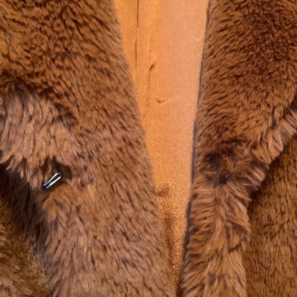 [sold] Vagabond Brown Tan Faux Fur Jacket - Small - Picture 5 of 11